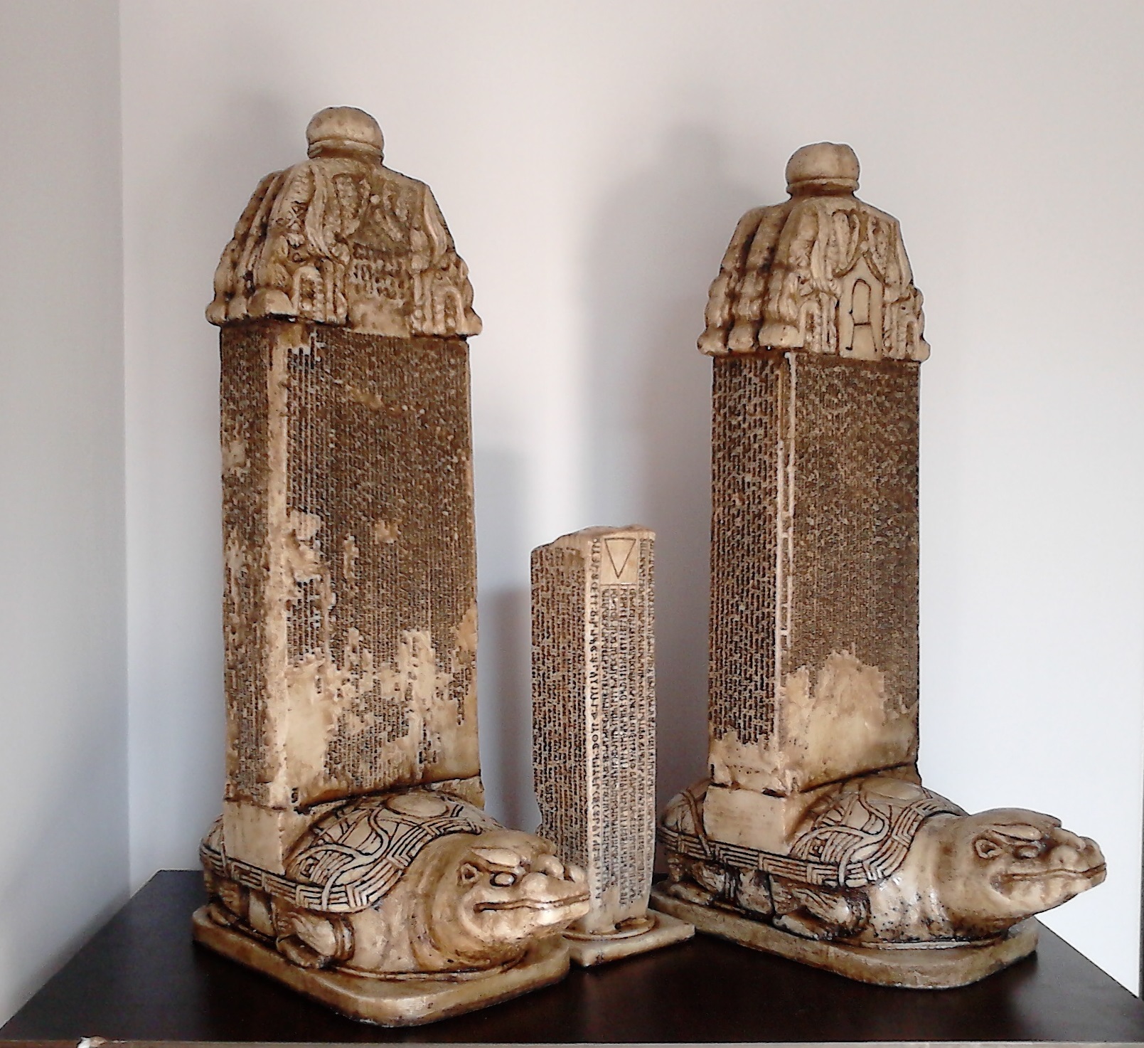 The Orkhon inscriptions Orhon inscription Orhun Khöshöö Tsaidam monuments trinket memorial installations